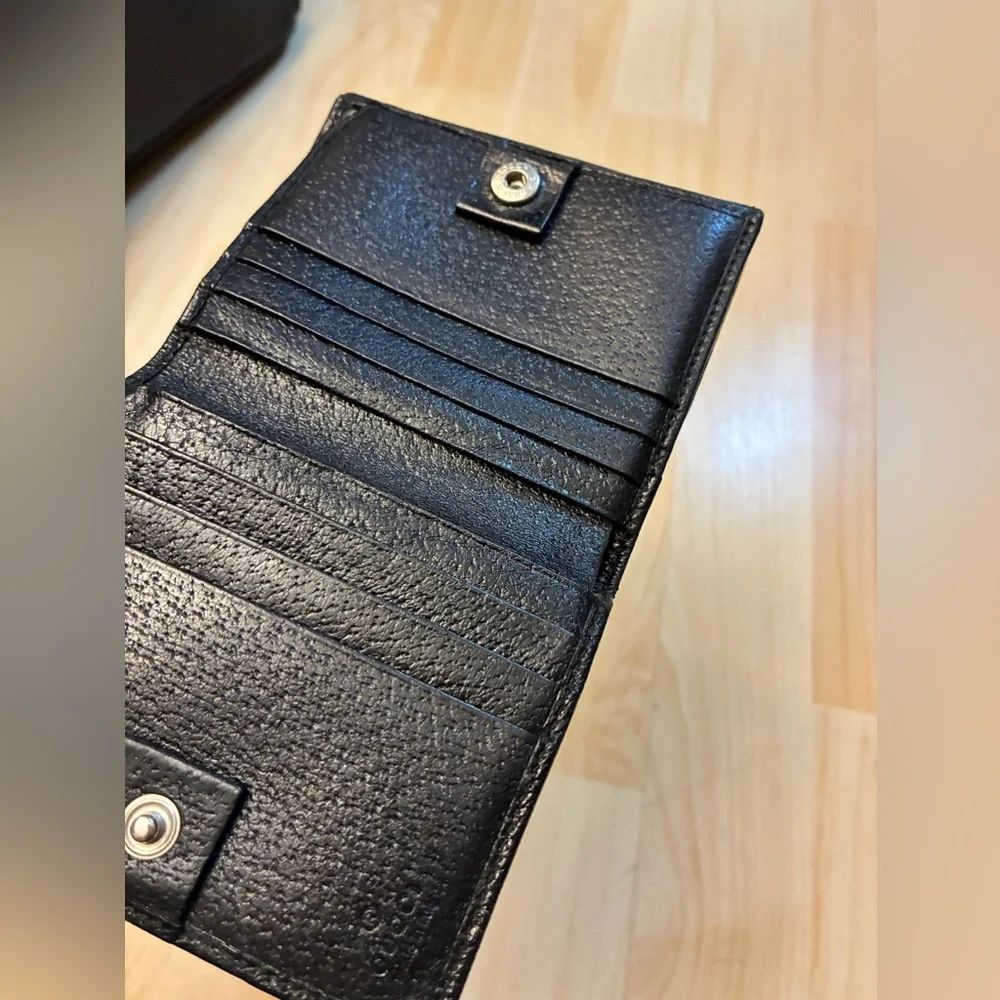 Black Leather Gucci Wallet